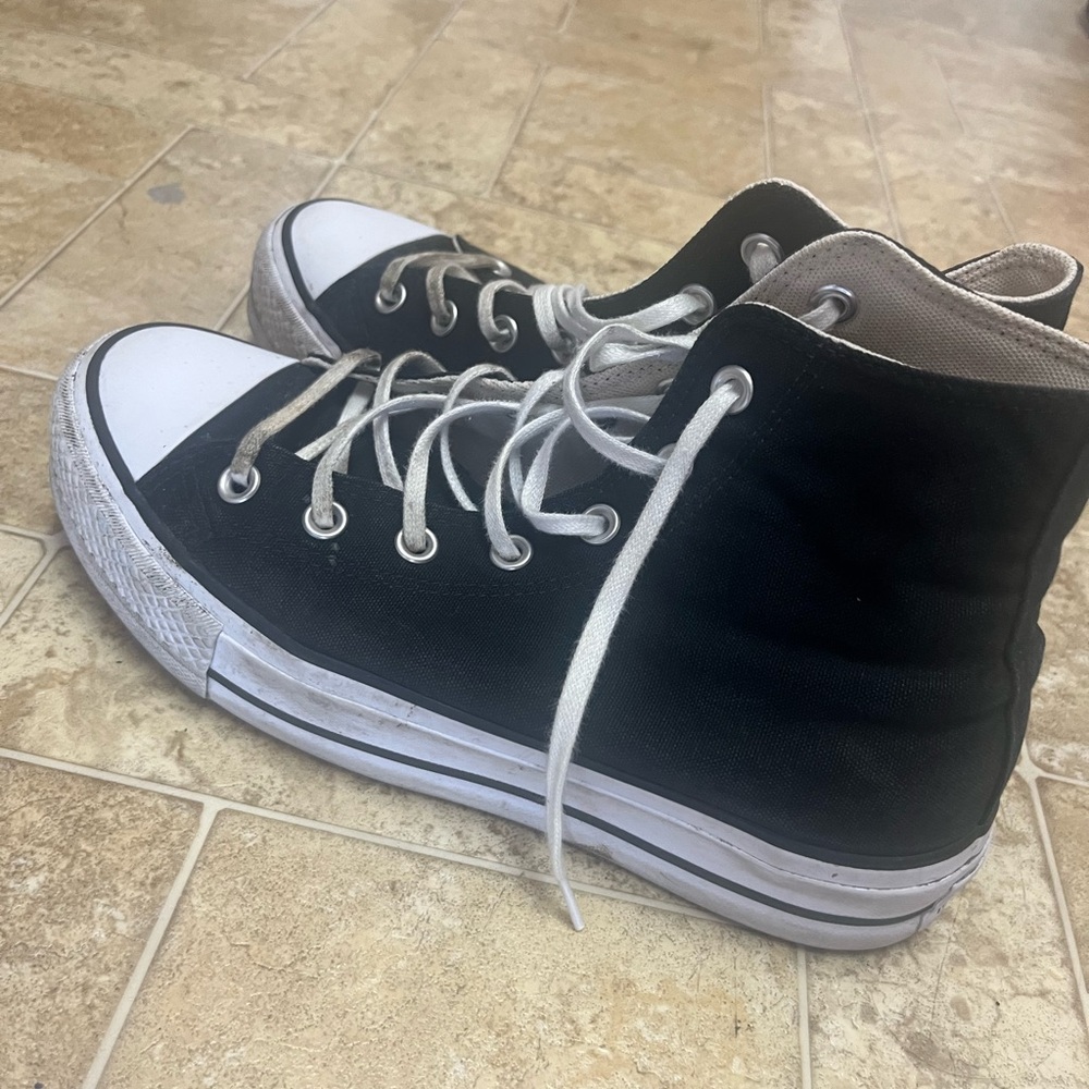 Black platform converse